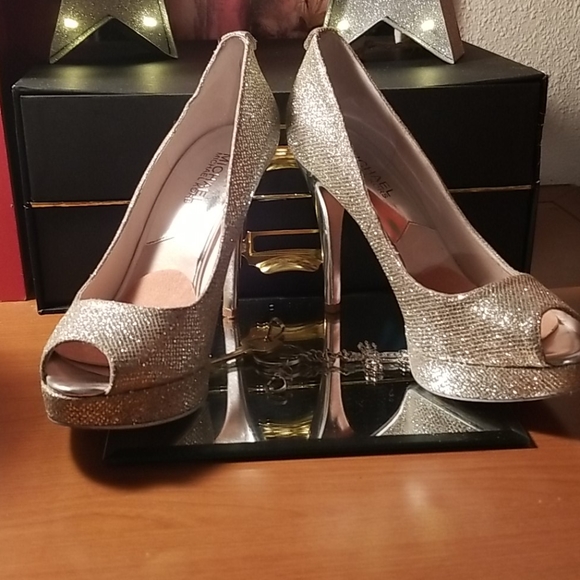 ***MK**** - Picture 2 of 6